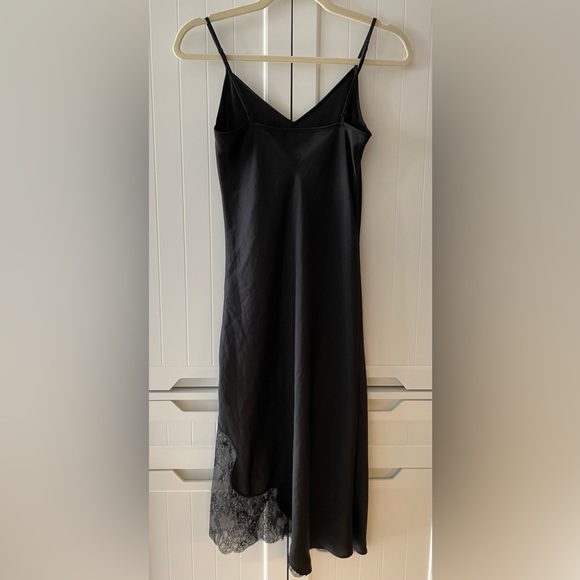 Wilfred Sonnet Satin Dress - Picture 6 of 7